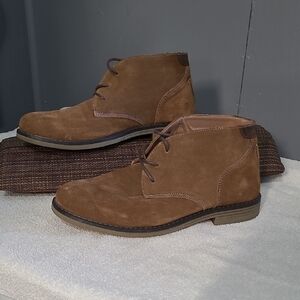 Nunn Bush Brown Suede Chukka Boots